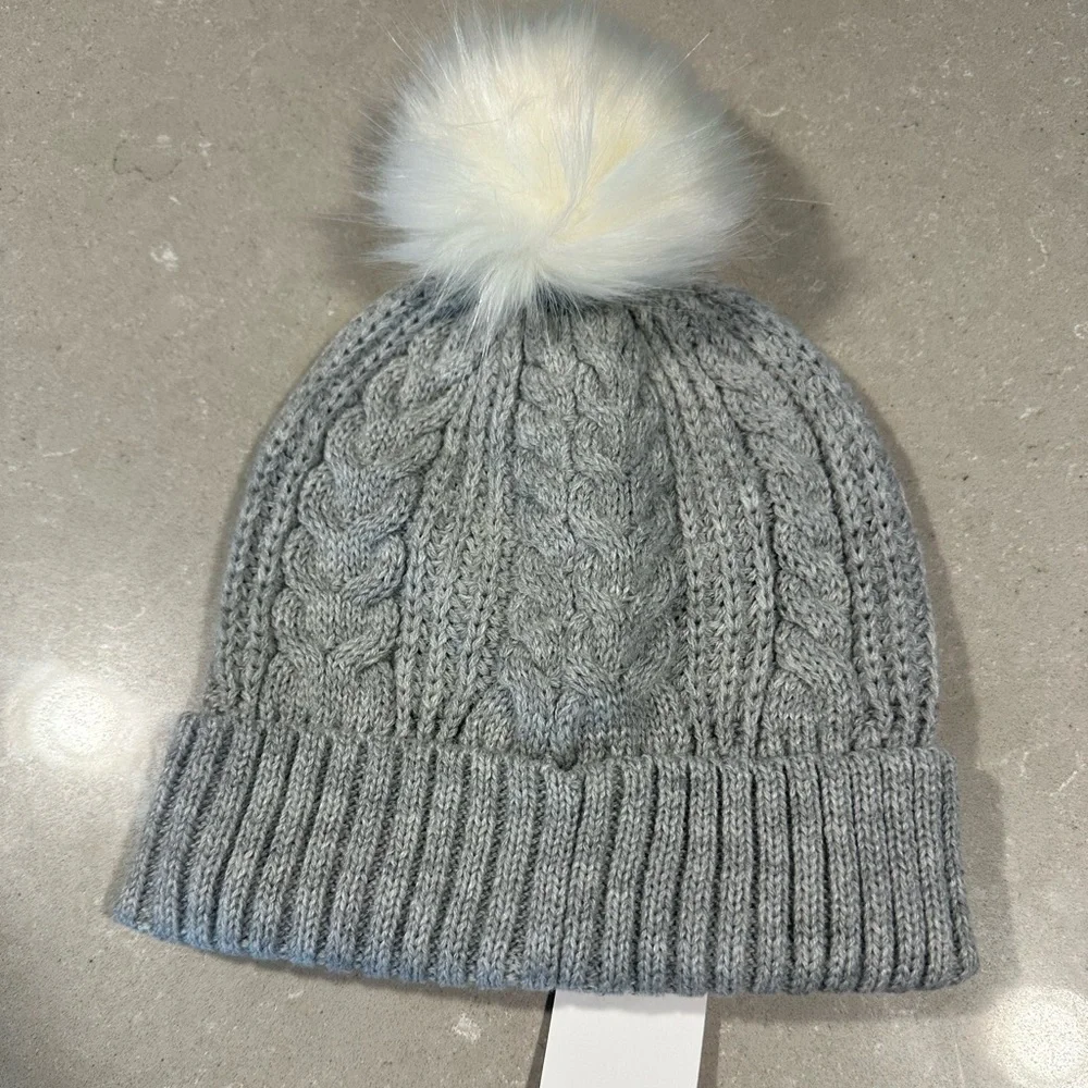 J Crew Cable Knit Pom Pom Hat